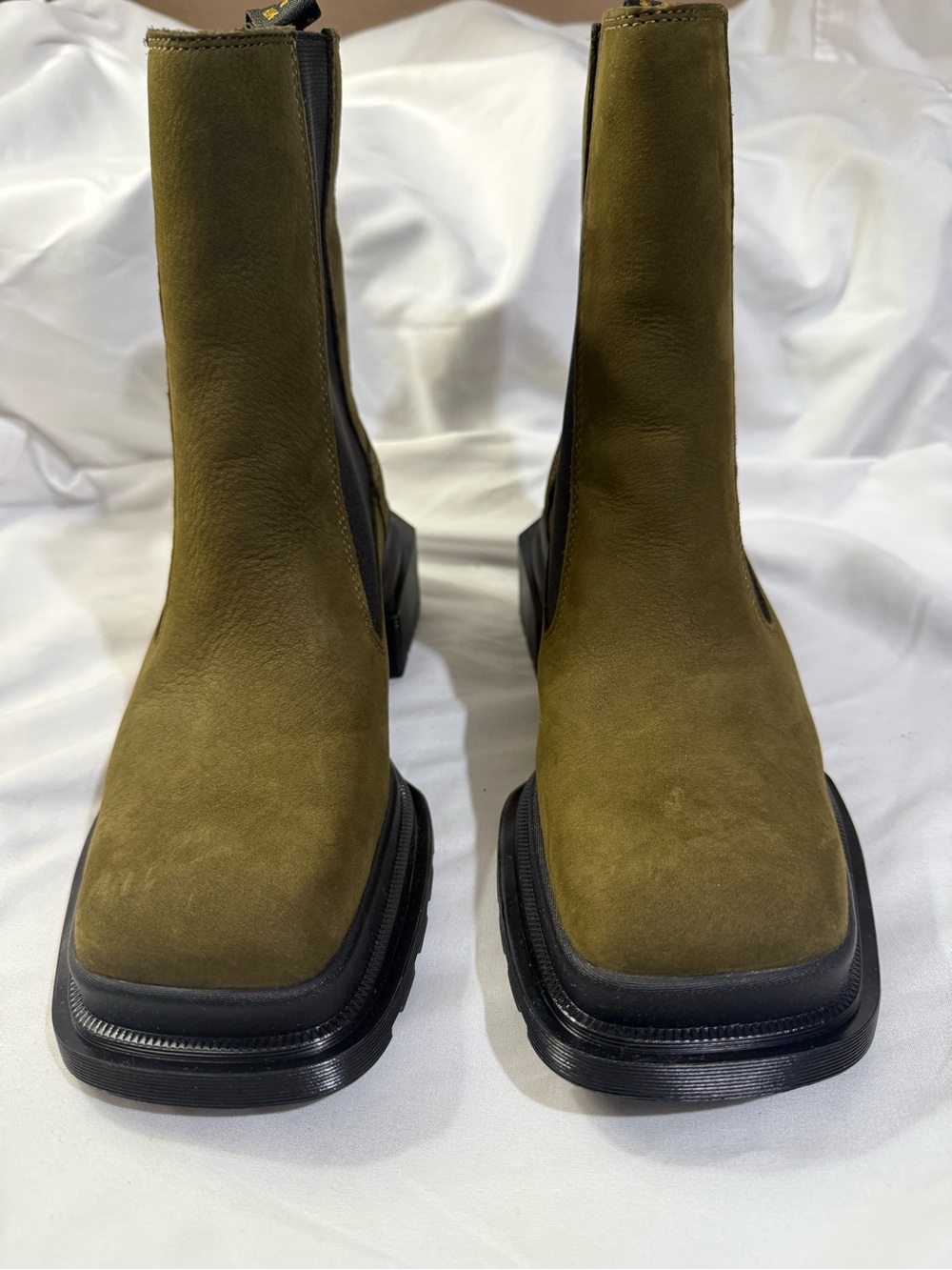 Dr Martens Women Maybole Tall Chelsea Boot W/Size 7